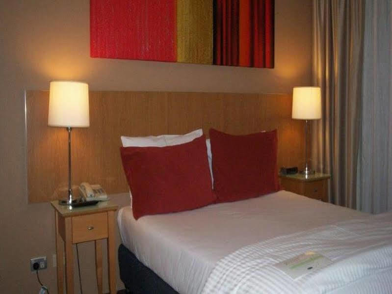 Adina Serviced Apartments Sydney Martin Place Esterno foto